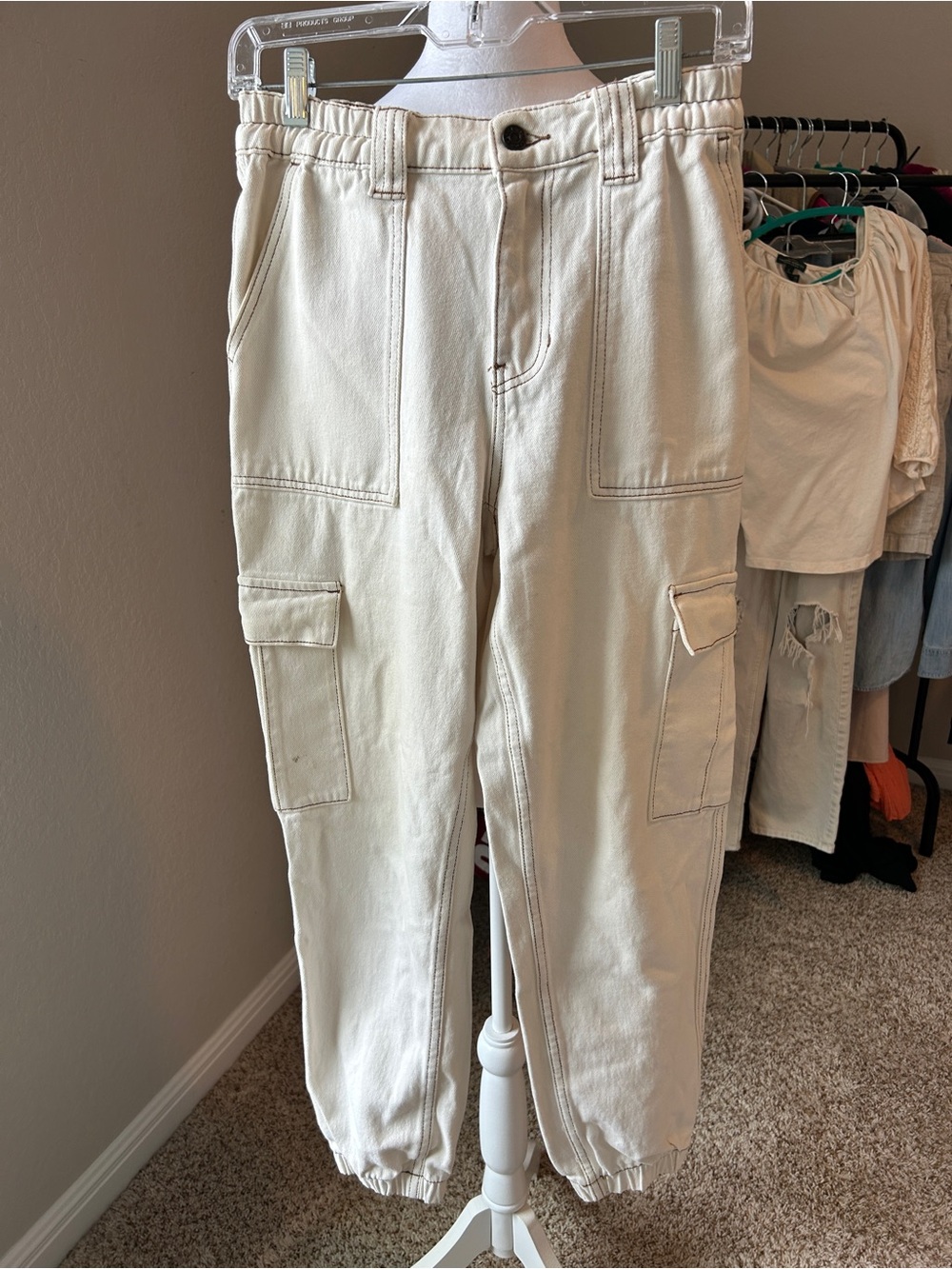 PACSUN Cream Cargo Jogger Ankle Jeans Women’s Size Small